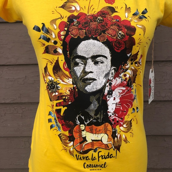 ☀️☀️☀️ 4/$20 NWT! Frida Kahlo tee! - Picture 2 of 5